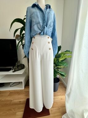White Wide Leg Pants High Waist Button Detail Flowy XS NWT